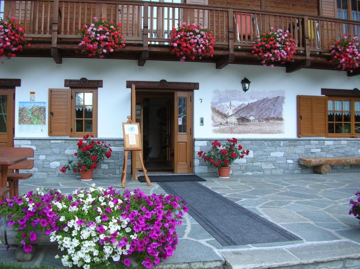 Residence Oberteil Gressoney-la-Trinité Eksteriør bilde