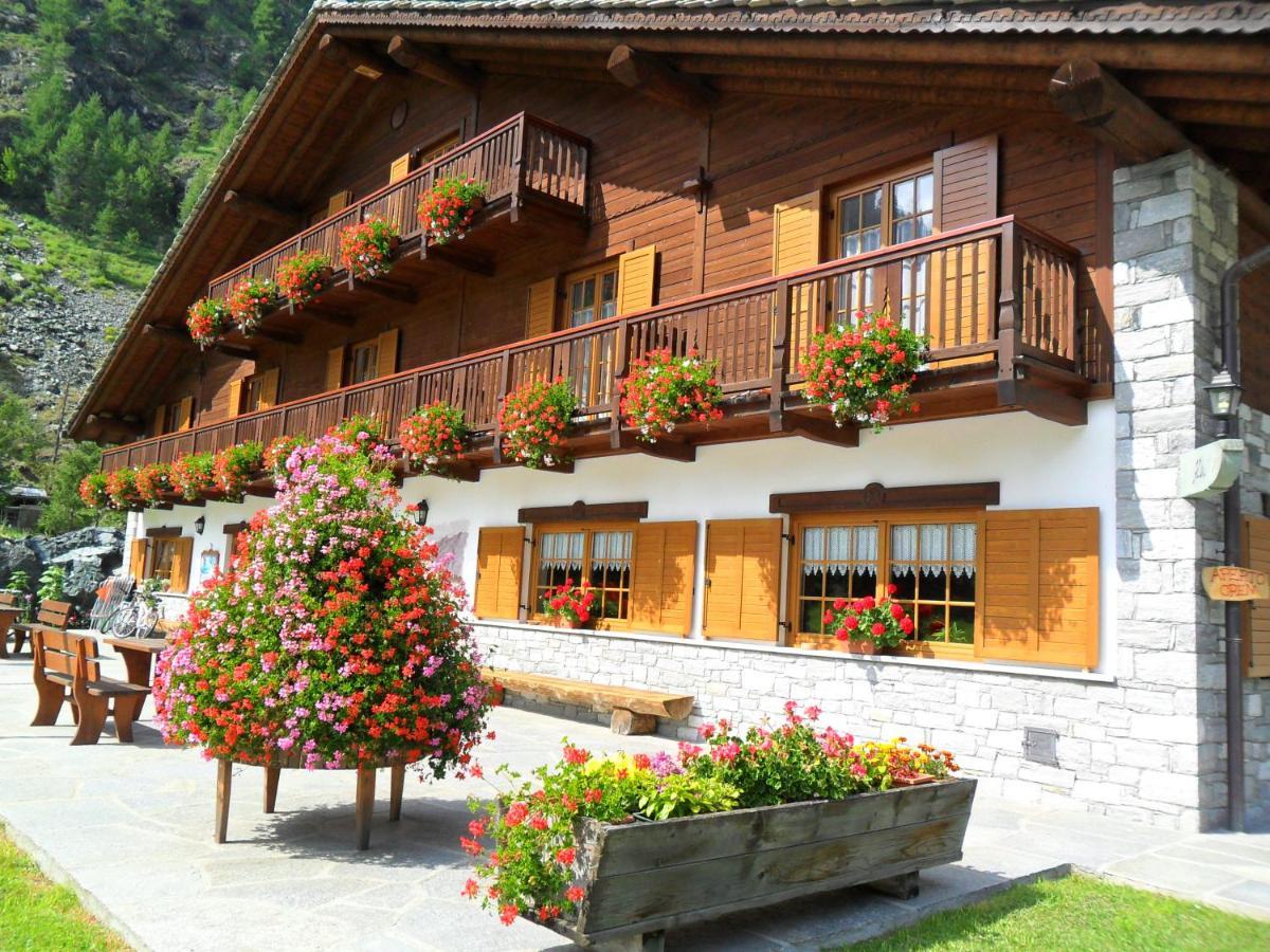 Residence Oberteil Gressoney-la-Trinité Eksteriør bilde